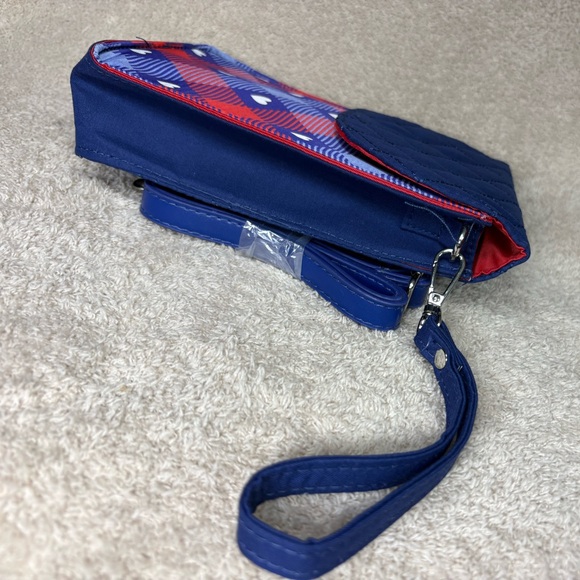 Quilted Heart Crossbody Bag; Willabee & Ward Collections – Danbury Mint - Picture 3 of 7